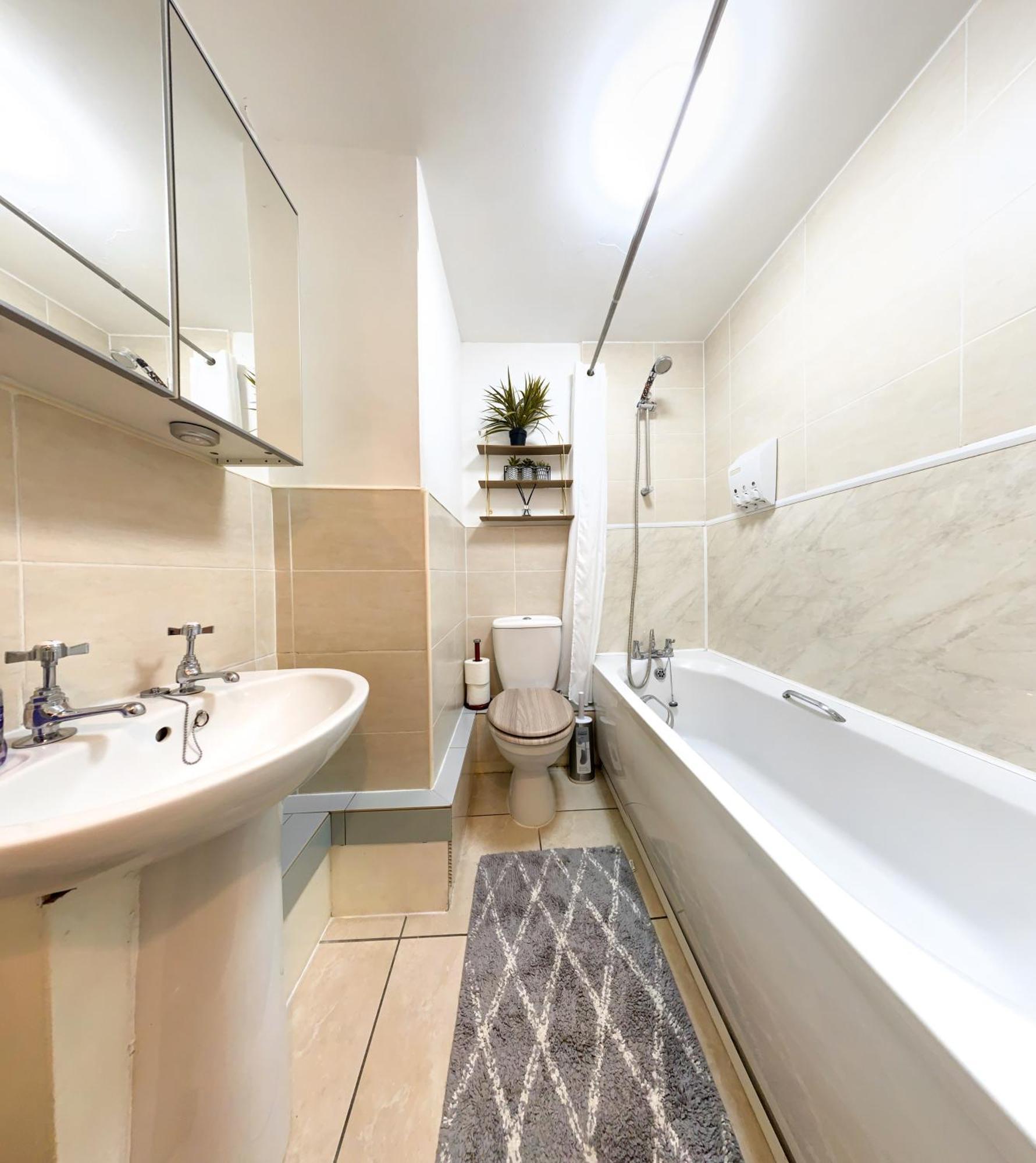 Sidemersey Livings - Central And Quiet 2-Bedroom Apartment Liverpool Kültér fotó